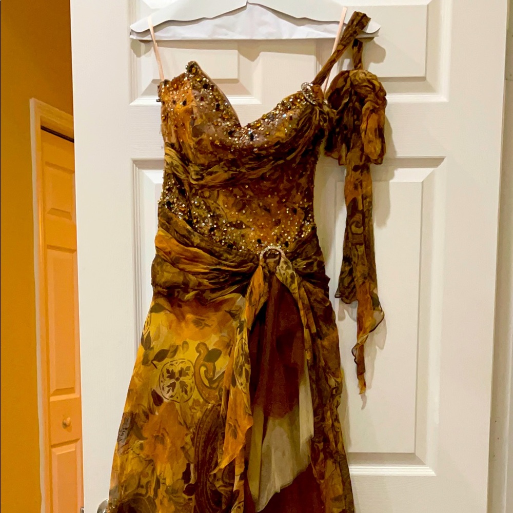 Women dress size 4